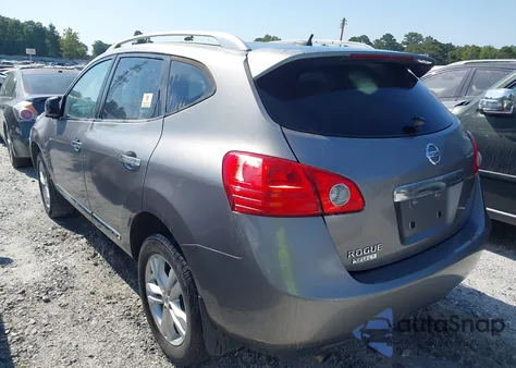 2015 Nissan Rogue Select S z USA, uszkodzony, nr VIN JN8AS5MT7FW667478